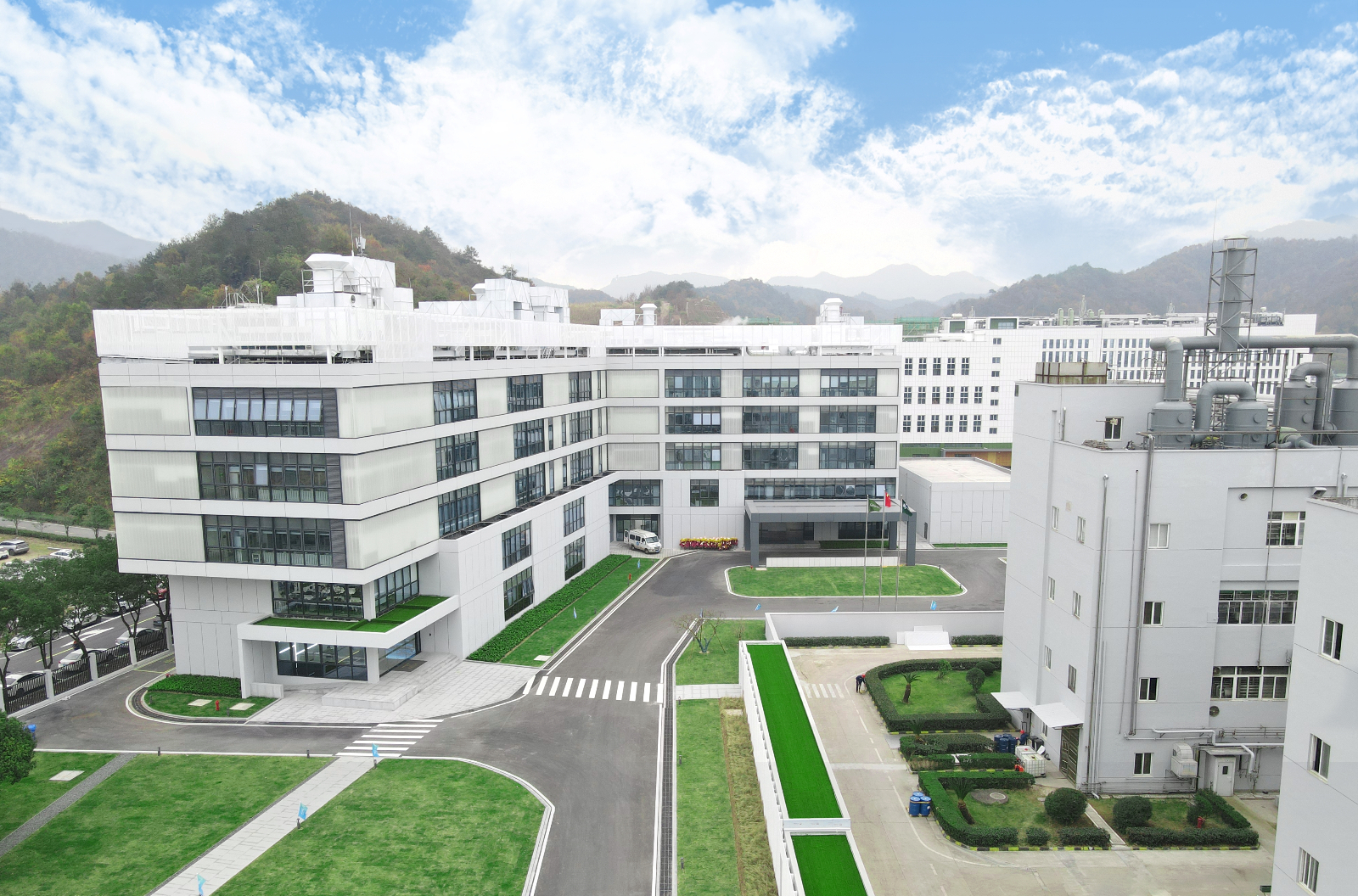 研发大楼1.jpg